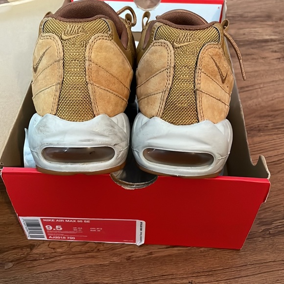 100% Authentic Nike Air Max 95 Sz.9.5 w/box - Picture 6 of 7